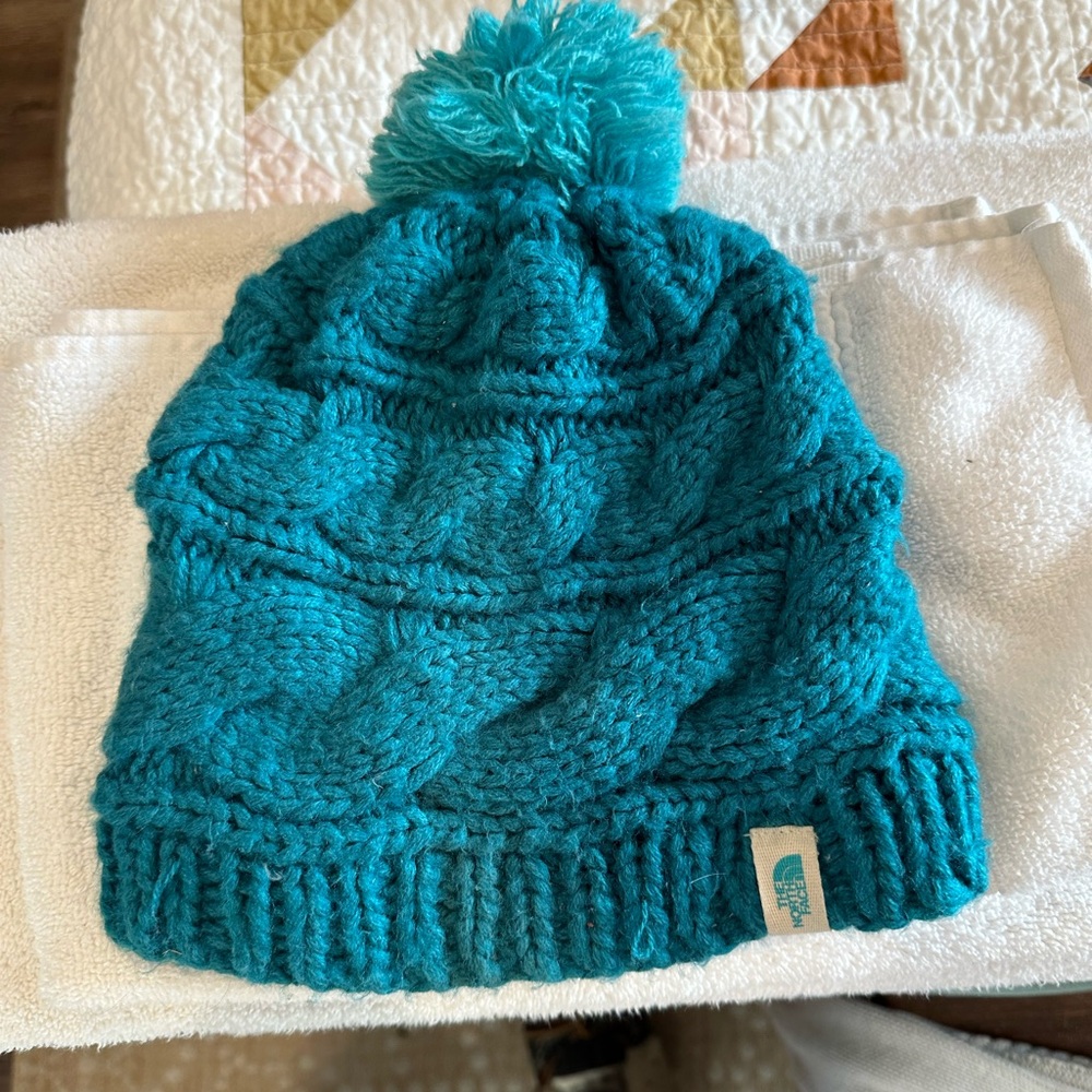 North Face teal Pom Pom  beanie